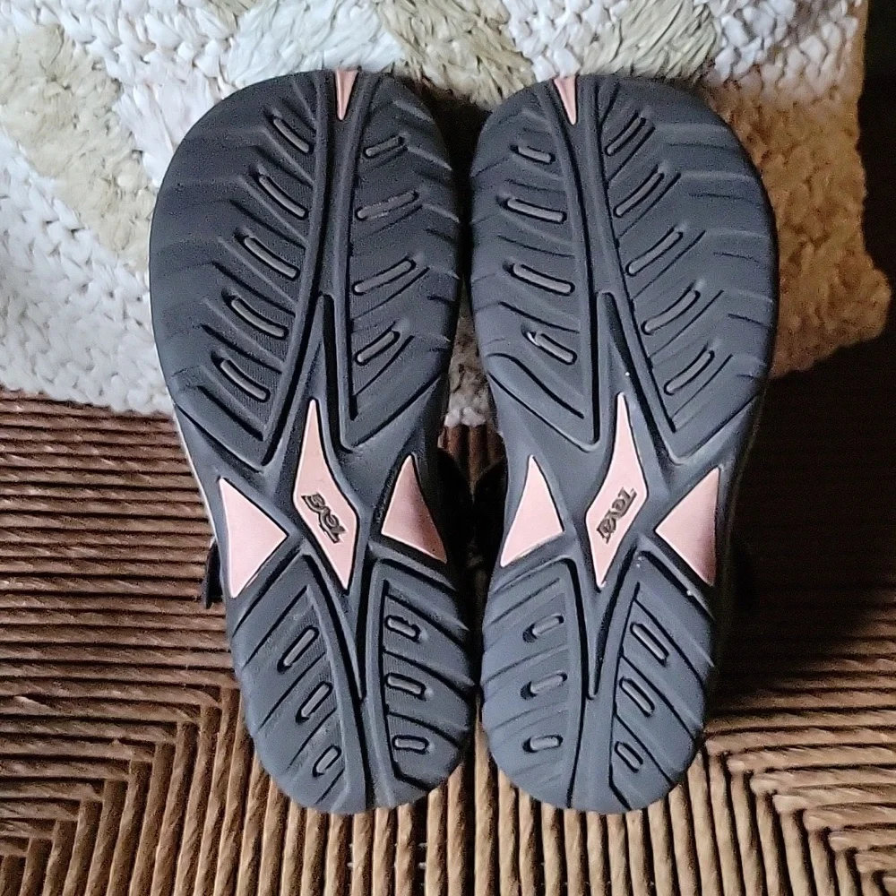 Teva sandals, brown, tan, gray, pink, size 3.